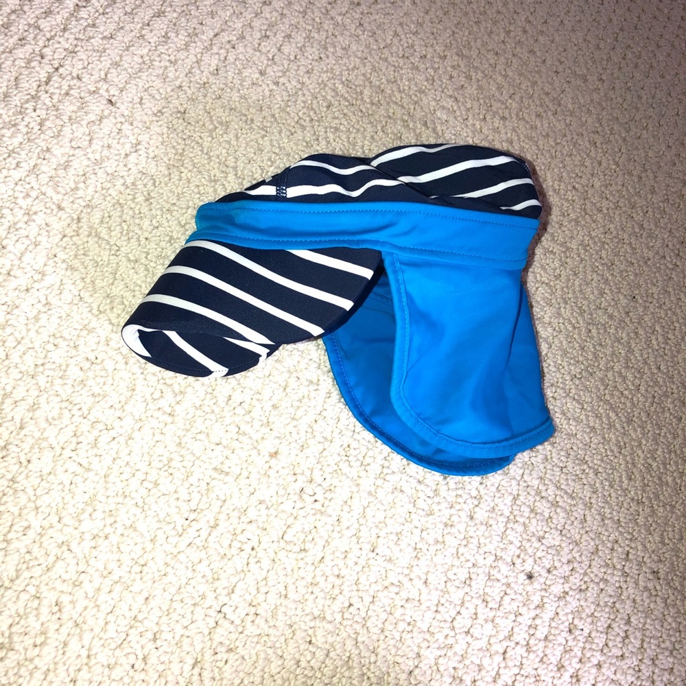 Hanna Andersson kids sun hat in stripe